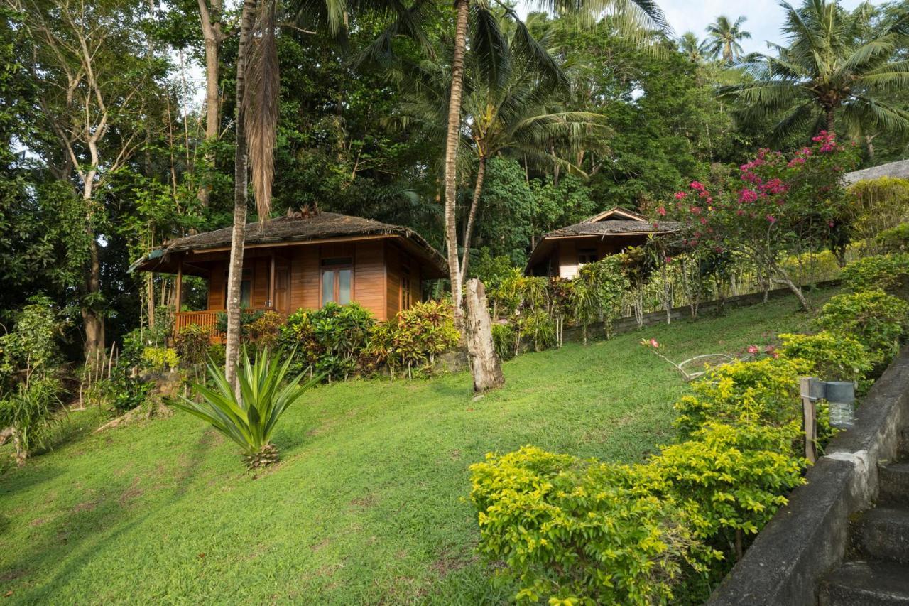 K2 Lembeh Dive Resort Bitung Экстерьер фото